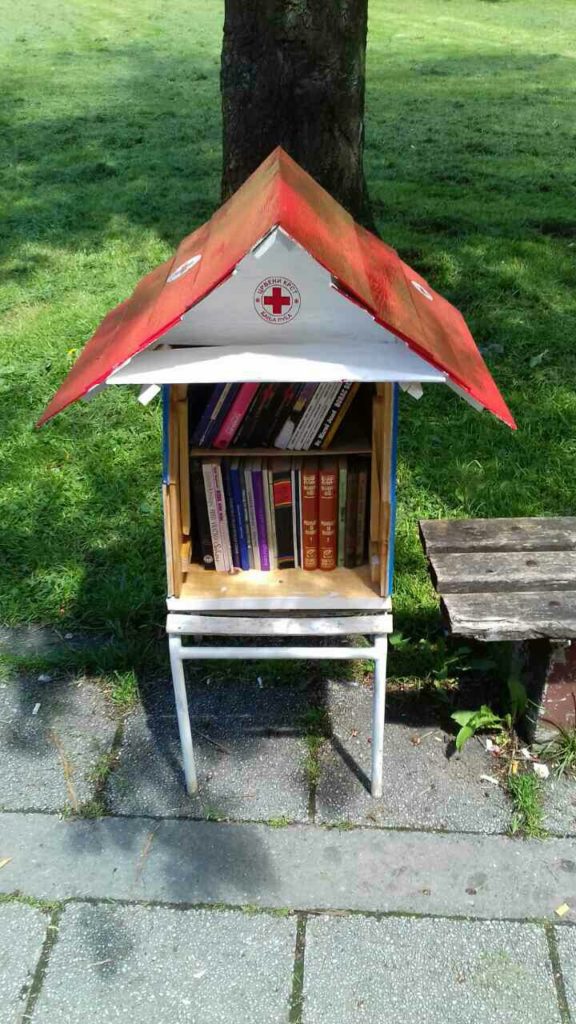 biblioteka na otvorenom